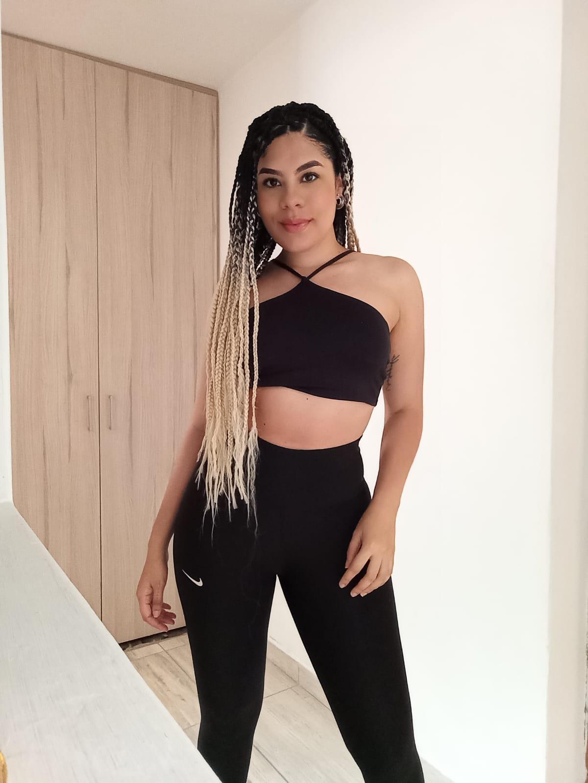 lil_sway live from Colombia