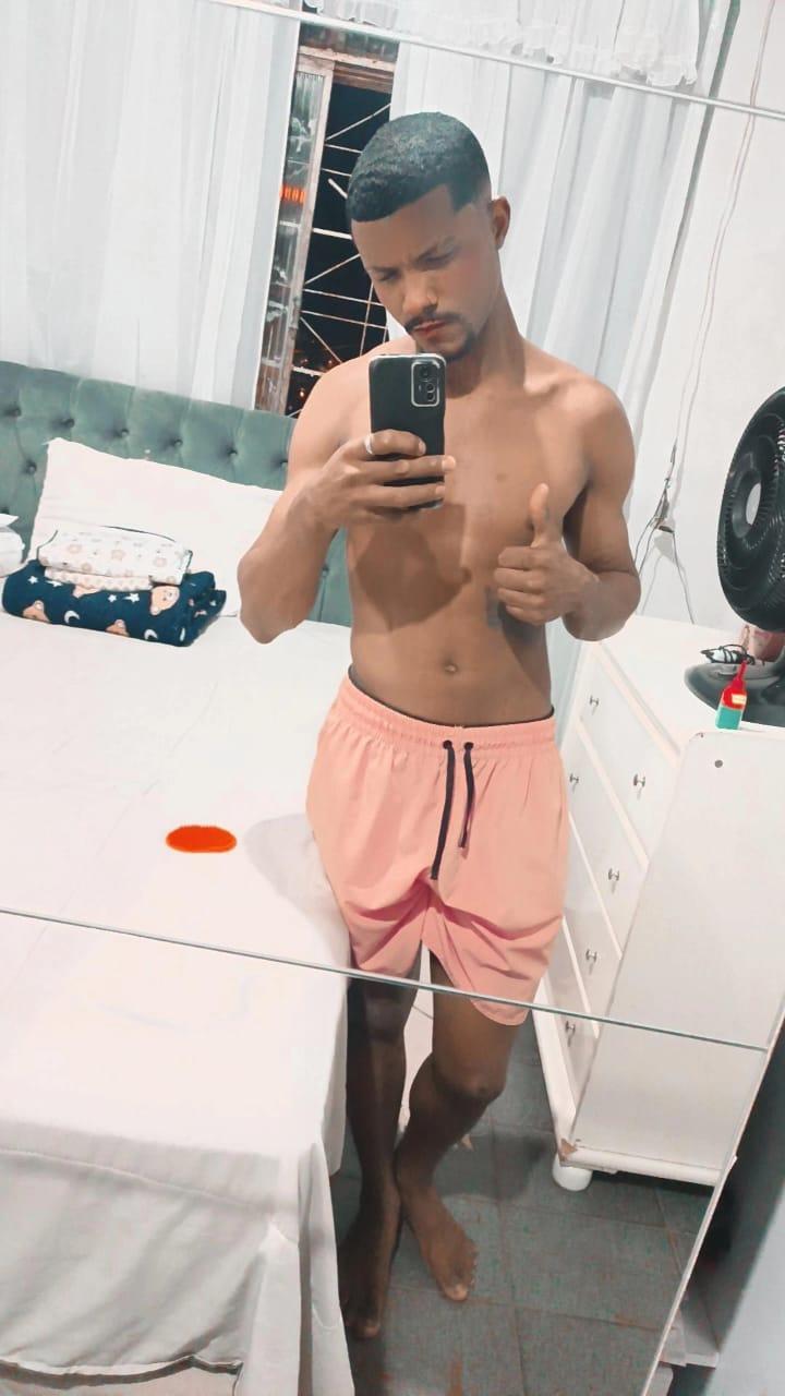 marcosly2000 live from Brazil