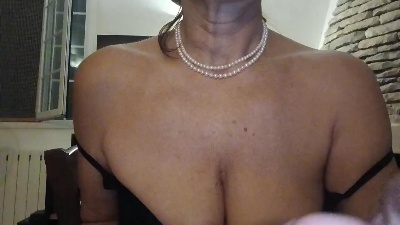 marymonella live from Italy