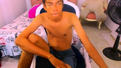 max_sweett live from Colombia