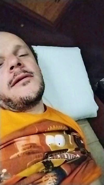 pepe_22 live from Argentina