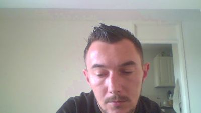 robert9995 live from United Kingdom