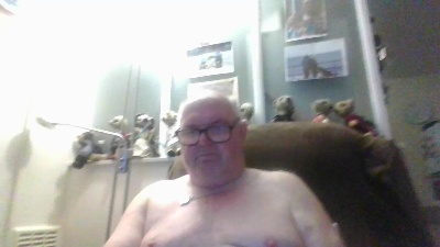 robinal live from United Kingdom