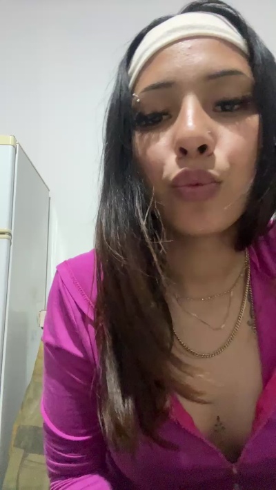 sheila222_xxx live from Argentina