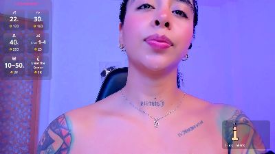 sophierooy2 live from Colombia